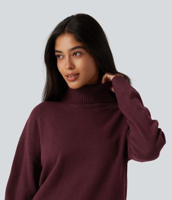 Lässiger Pullover mit hohem Kragen und langen Ärmeln Lässiger Pullover mit hohem Kragen und langen Ärmeln