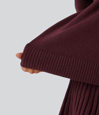 Lässiger Pullover mit hohem Kragen und langen Ärmeln Lässiger Pullover mit hohem Kragen und langen Ärmeln