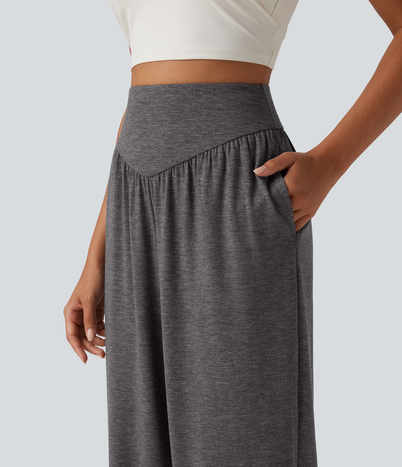 High Waisted V Shaped Yoga Joggers with Pockets High Waisted V Shaped Yoga Joggers with Pockets