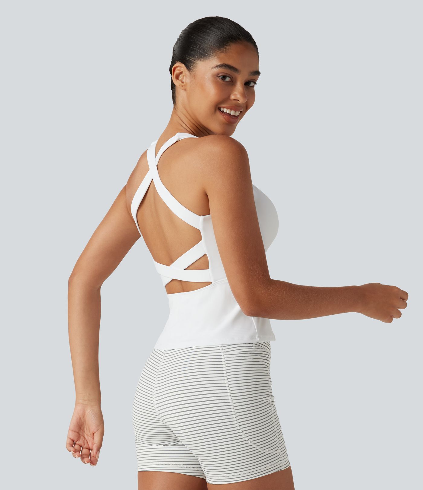 SoftlyZero™ Airy Square Neck Built-in Bra InstantCool Training Tank Top-Longer Length-UPF50+ DD-F Cups