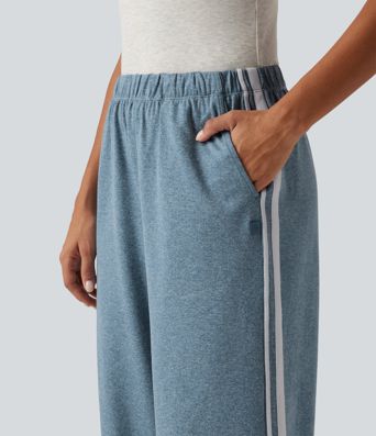 Lässige Jogginghose mit mittelhohem Bund, Seitentaschen und Farbblock