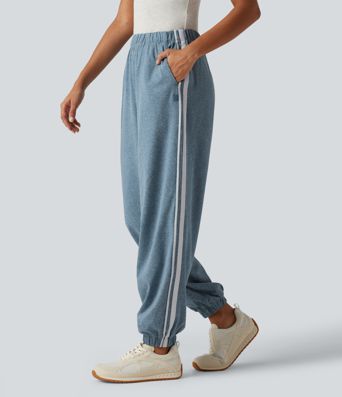 Lässige Jogginghose mit mittelhohem Bund, Seitentaschen und Farbblock