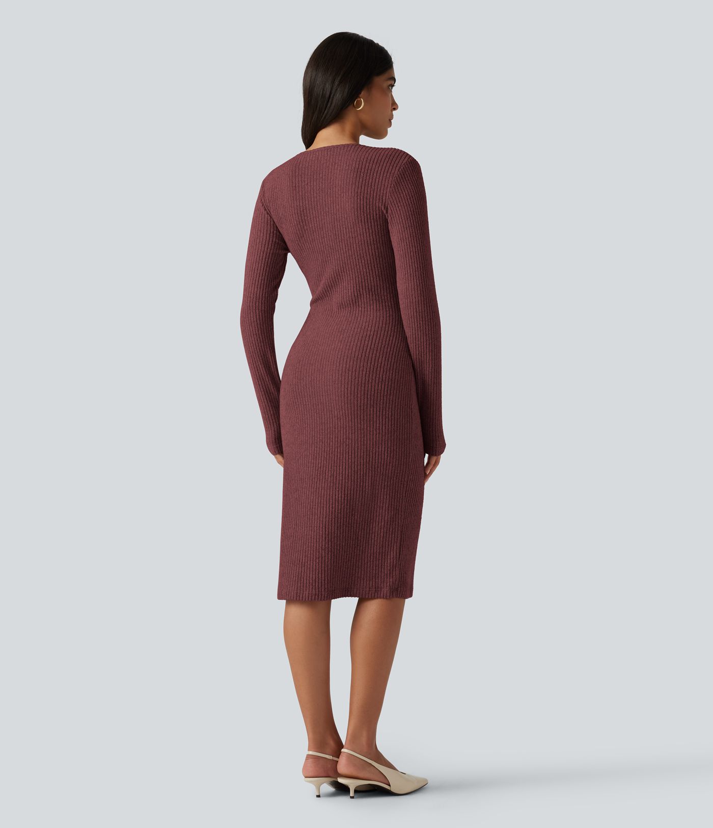 Robe midi moulante en maille côtelée à col V et manches longues