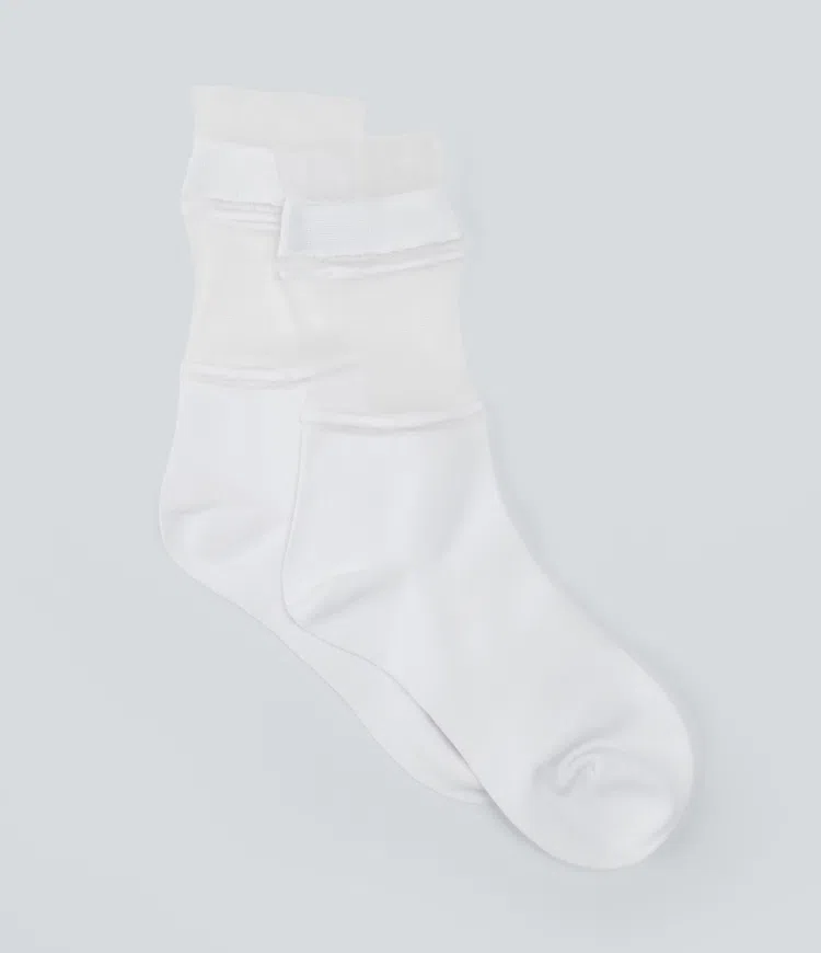 Solid Mid-Calf Socks