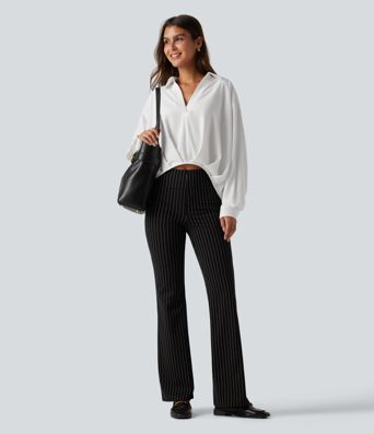 Bluse mit Kragen, langen Ärmeln und abgerundetem Saum Bluse mit Kragen, langen Ärmeln und abgerundetem Saum
