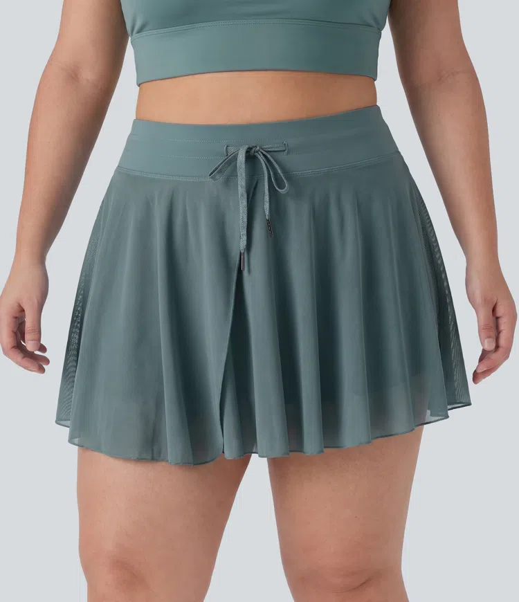 Lässiger, fließender 2-in-1 Minirock mit hohem Bund, Seitentaschen, Kordelzug und Kontrast-Mesh - Plus-Size, extralang