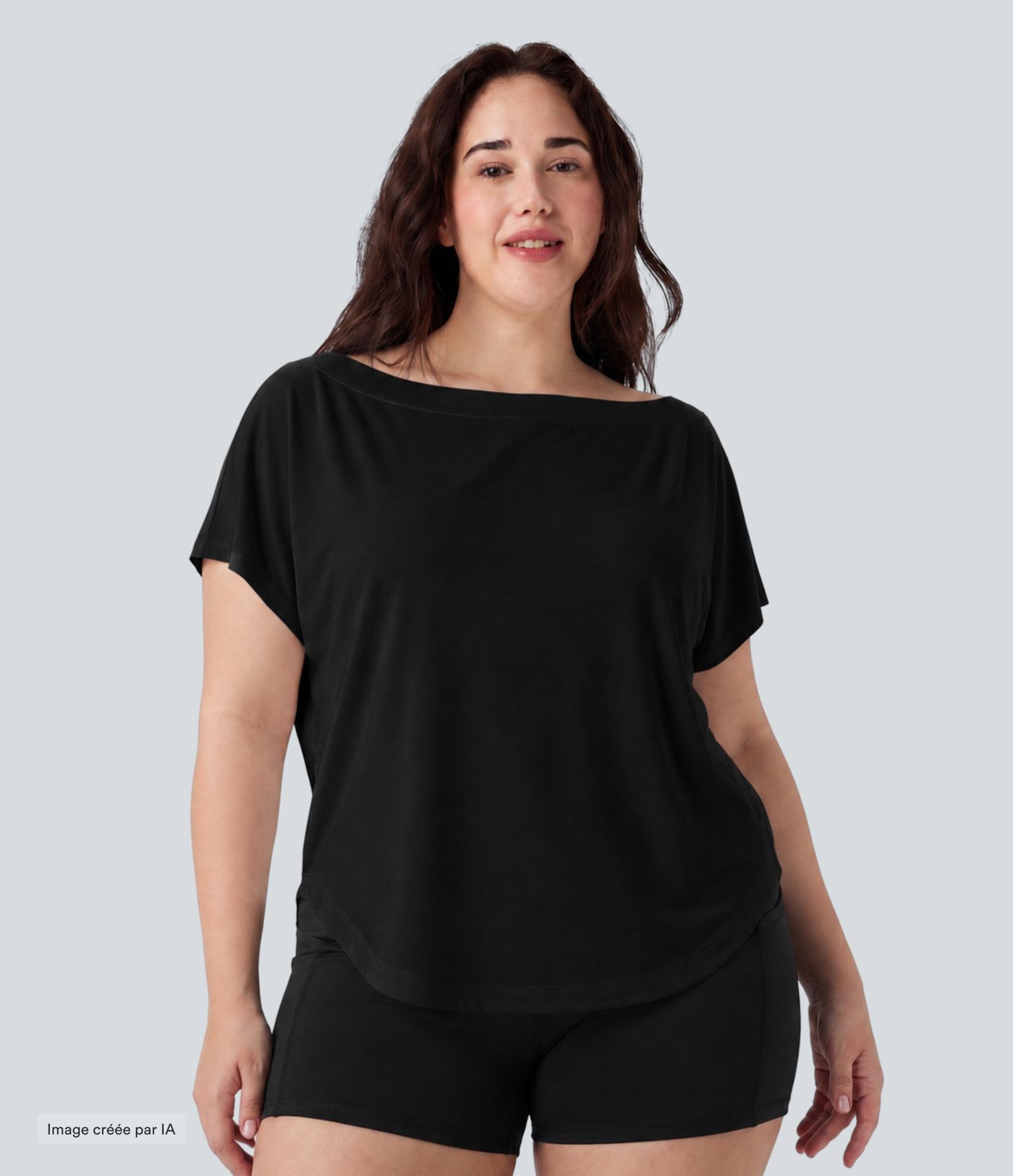 Haut de yoga grande taille à séchage rapide, une épaule, manches courtes et ourlet arrondi plus long au dos