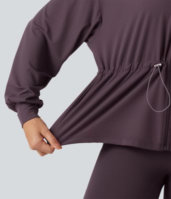 SoftlyZero™ - Yogajacke mit hohem Kragen und langen Ärmeln SoftlyZero™ - Yogajacke mit hohem Kragen und langen Ärmeln