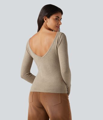 Lässiger Pullover mit V-Ausschnitt und langen Ärmeln - slim fit
