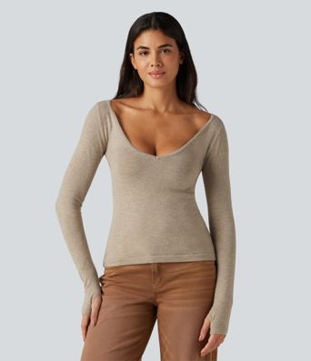 Lässiger Pullover mit V-Ausschnitt und langen Ärmeln - slim fit