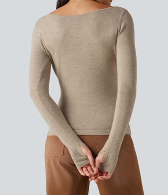 Lässiger Pullover mit V-Ausschnitt und langen Ärmeln - slim fit