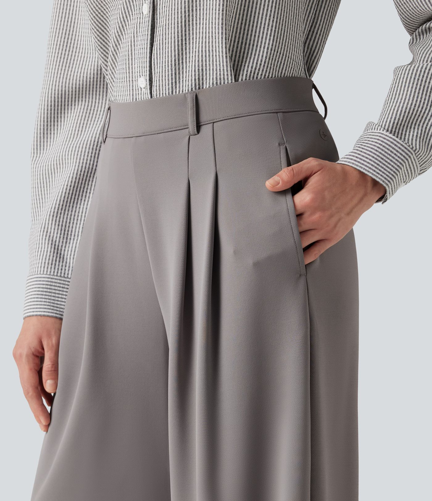 High Waisted Pleated Baggy Work Pants with Pockets High Waisted Pleated Baggy Work Pants with Pockets