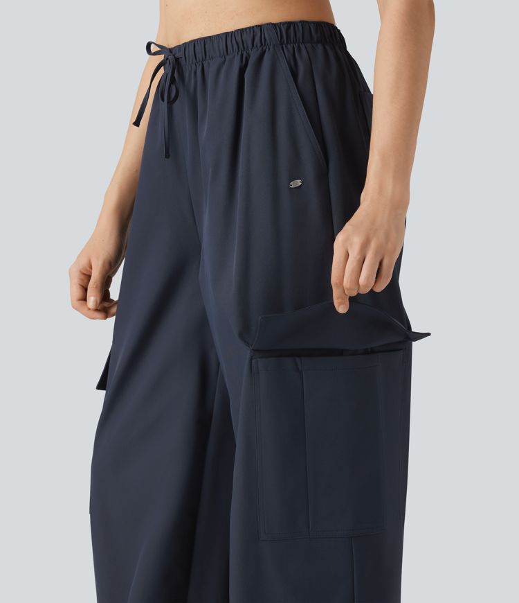 Pantalon cargo baggy taille mi-haute déperlant et résistant à l’usure avec cordon de serrage et poches Pantalon cargo baggy taille mi-haute déperlant et résistant à l’usure avec cordon de serrage et poches