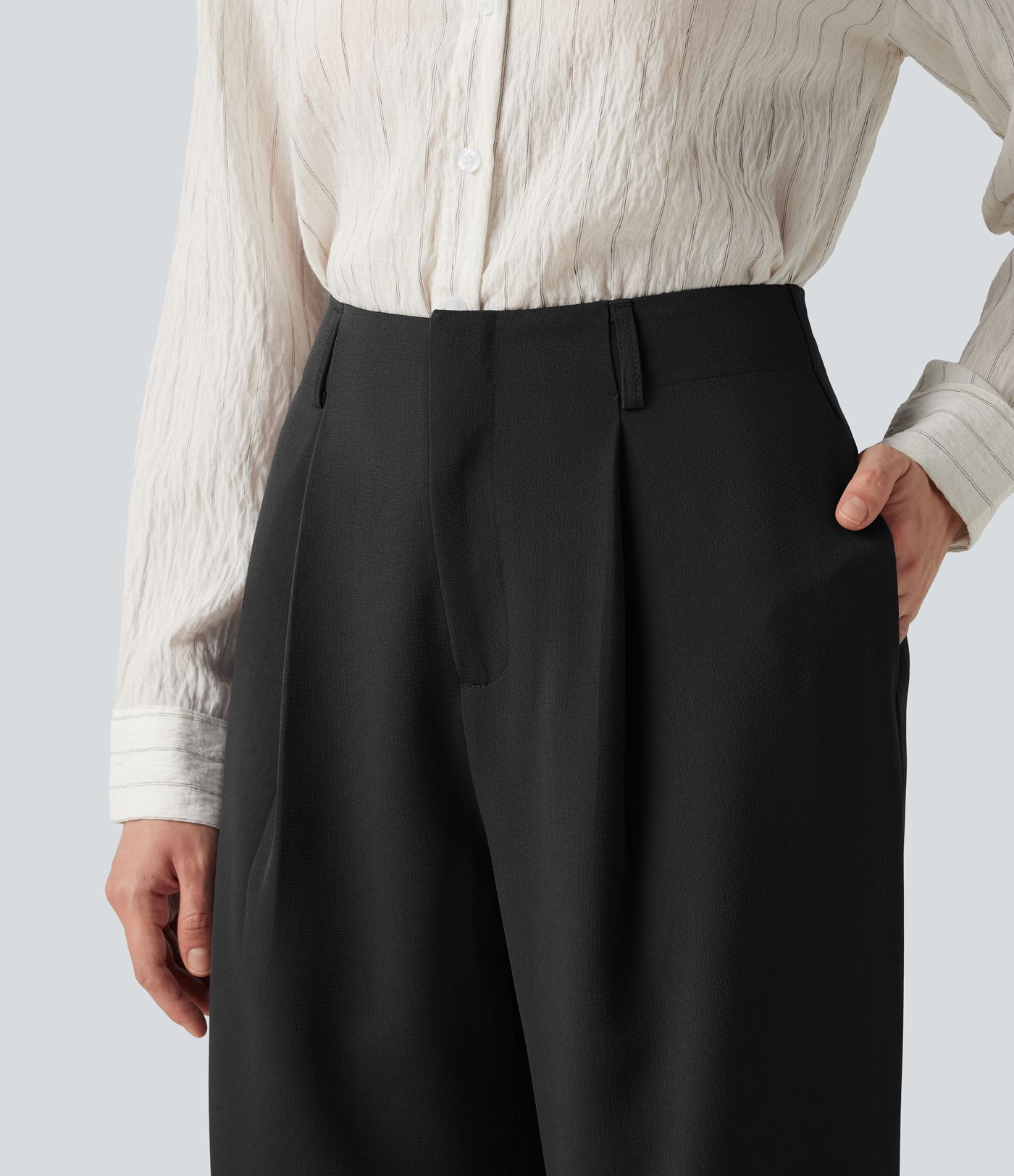 Pantalon de bureau large taille haute avec poches Pantalon de bureau large taille haute avec poches