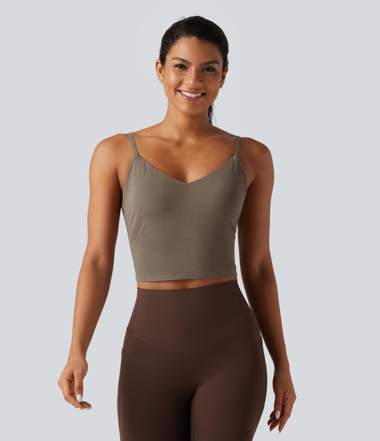 Débardeur de yoga à encolure en V avec coussinets amovibles Débardeur de yoga à encolure en V avec coussinets amovibles