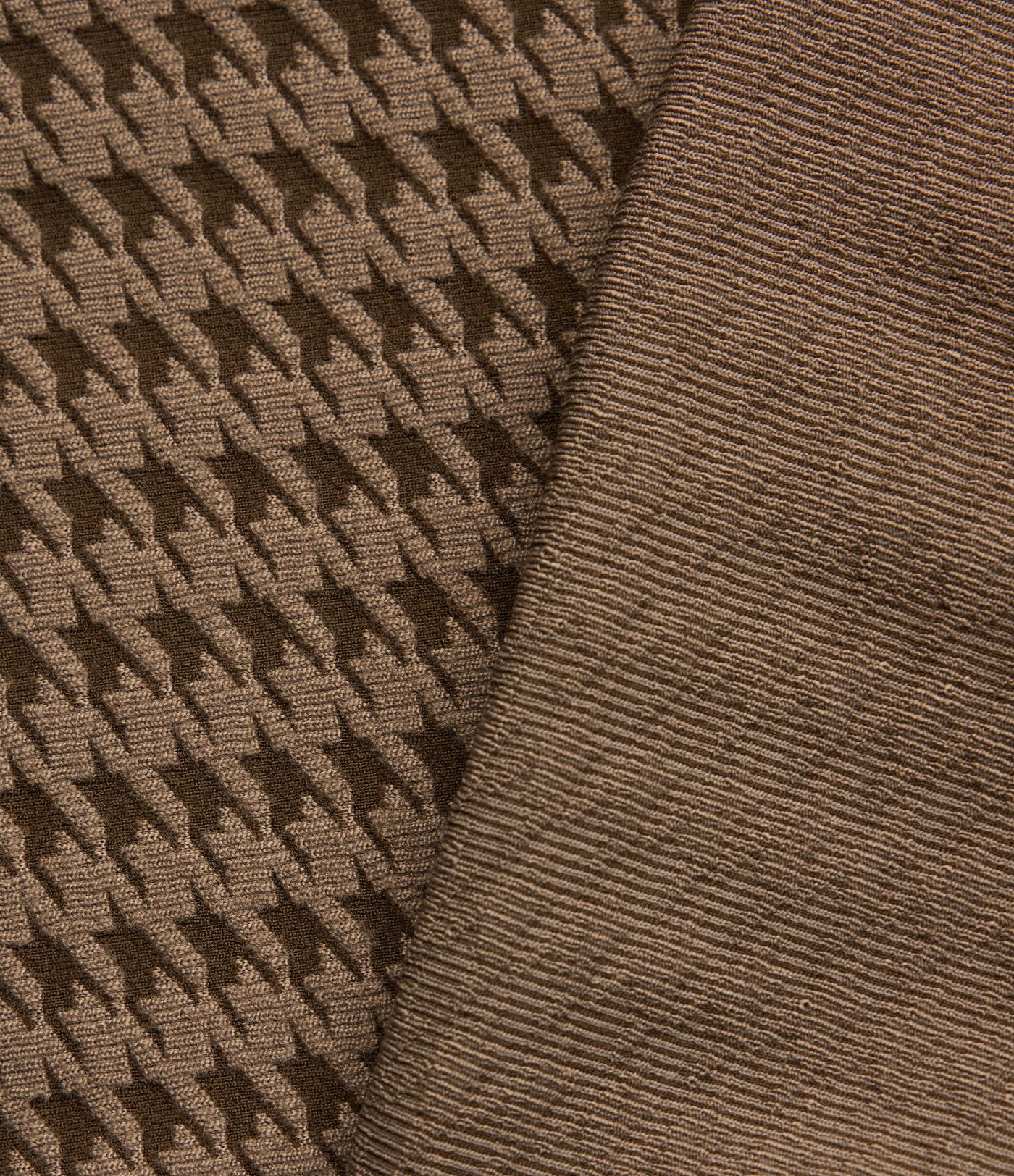 High Waisted Houndstooth Yoga Leggings with Pockets