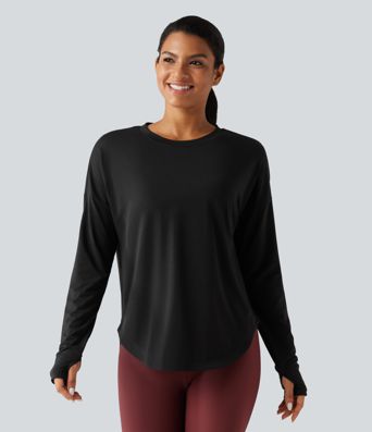 Haut de sport yoga à séchage rapide, encolure arrondie, manches longues avec passe-pouces et brassière intégrée Haut de sport yoga à séchage rapide, encolure arrondie, manches longues avec passe-pouces et brassière intégrée