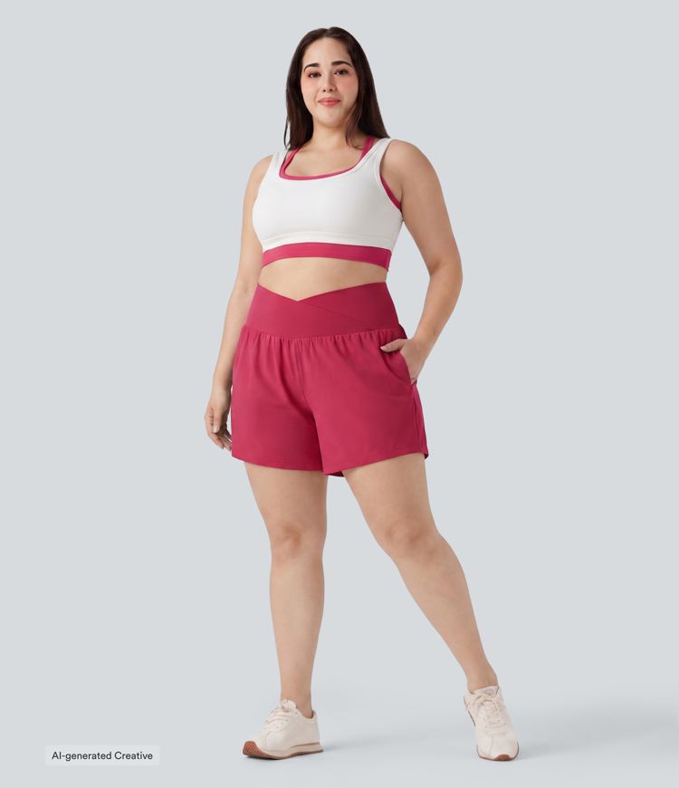 Short de yoga 2-en-1 13cm grande taille SoftlyZero™ Airy effet frais InstantCool taille haute croisée avec poches Short de yoga 2-en-1 13cm grande taille SoftlyZero™ Airy effet frais InstantCool taille haute croisée avec poches