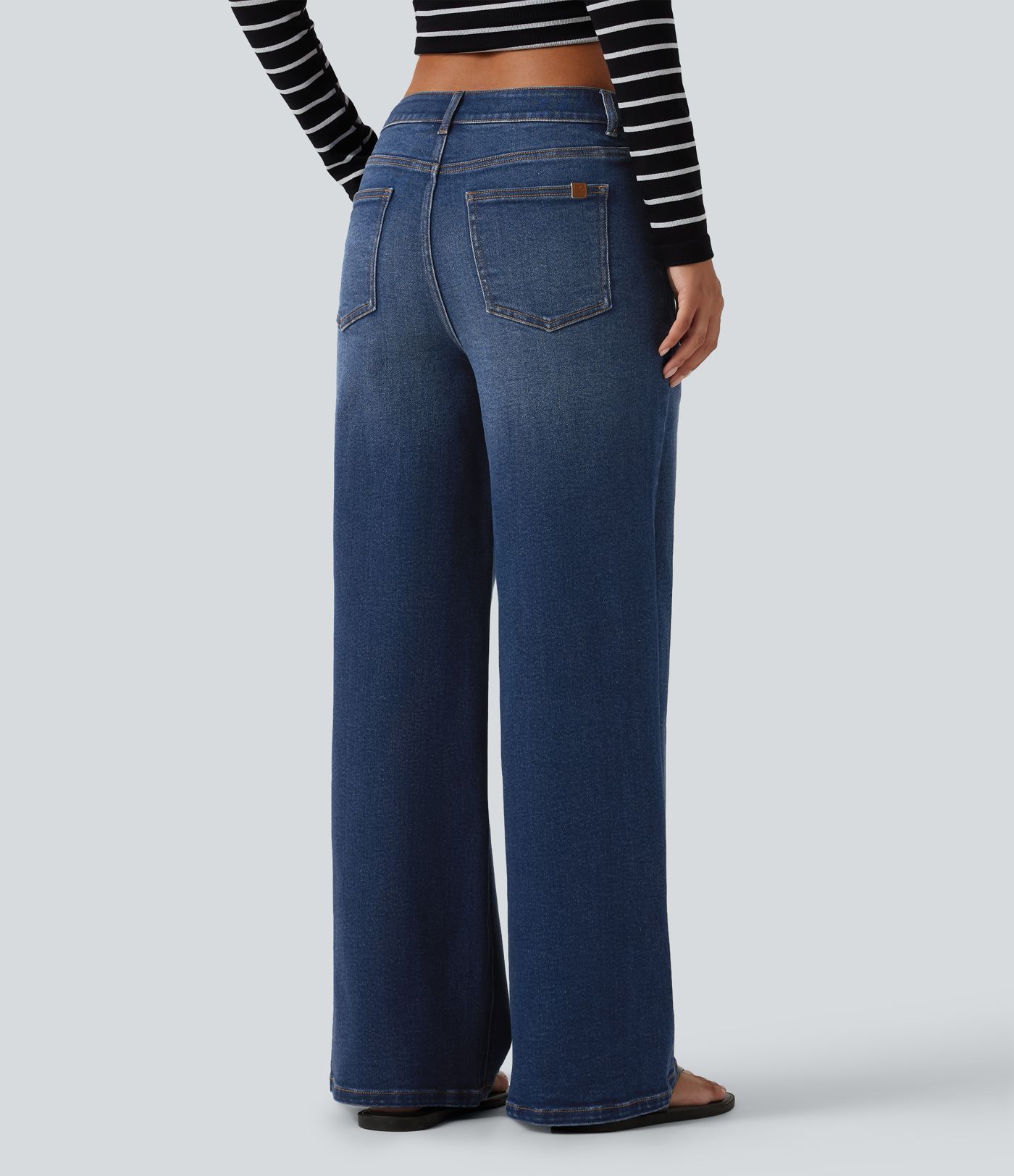 Jean délavé taille mi-haute à jambe large, style décontracté, avec poches
