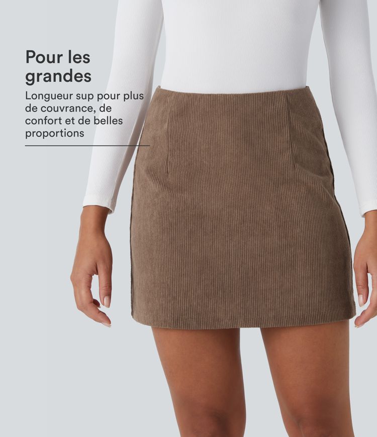 Jupe décontractée 2-en-1 en velours côtelé à taille haute, coupe évasée, longueur mini allongée et zip invisible Jupe décontractée 2-en-1 en velours côtelé à taille haute, coupe évasée, longueur mini allongée et zip invisible