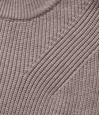 Pull de bureau à encolure arrondie, manches longues et franges