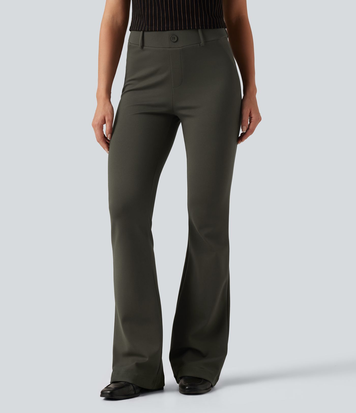 Halara Flex™ Bootcut-Arbeitshose mit mittelhohem Bund und Taschen