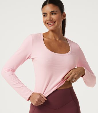 Yoga-Top mit U-Ausschnitt, langen Ärmeln, kastigem Schnitt und schnelltrocknendem Material Yoga-Top mit U-Ausschnitt, langen Ärmeln, kastigem Schnitt und schnelltrocknendem Material