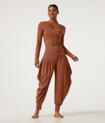 SoftlyZero™ Airy joggers de baile de talle alto, con efecto stacked InstantCool y bolsillos SoftlyZero™ Airy joggers de baile de talle alto, con efecto stacked InstantCool y bolsillos