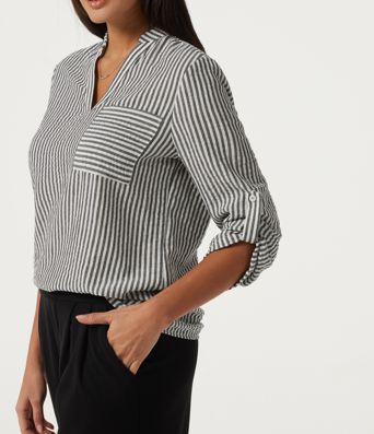 V-Ausschnitt Langarm gestreifte Businessbluse in Leinen-Optik mit Tasche