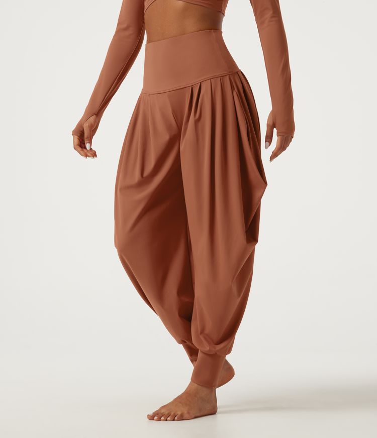 SoftlyZero™ Airy joggers de baile de talle alto, con efecto stacked InstantCool y bolsillos SoftlyZero™ Airy joggers de baile de talle alto, con efecto stacked InstantCool y bolsillos