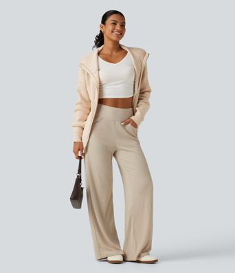 Rippstrick‑Hose mit hohem Bund, weitem Bein und Taschen Rippstrick‑Hose mit hohem Bund, weitem Bein und Taschen