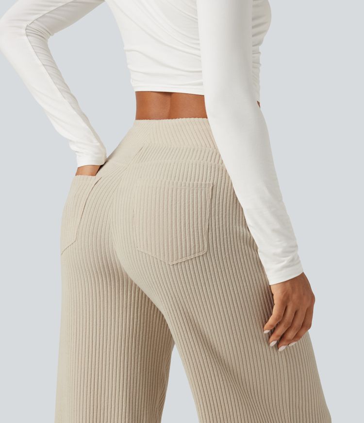 Rippstrick‑Hose mit hohem Bund, weitem Bein und Taschen Rippstrick‑Hose mit hohem Bund, weitem Bein und Taschen