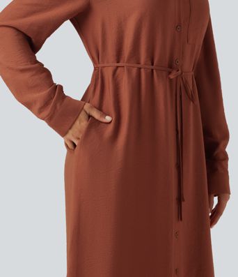 Robe-chemise midi à col, manches longues, ceinture et ourlet arrondi fendu avec poches Robe-chemise midi à col, manches longues, ceinture et ourlet arrondi fendu avec poches