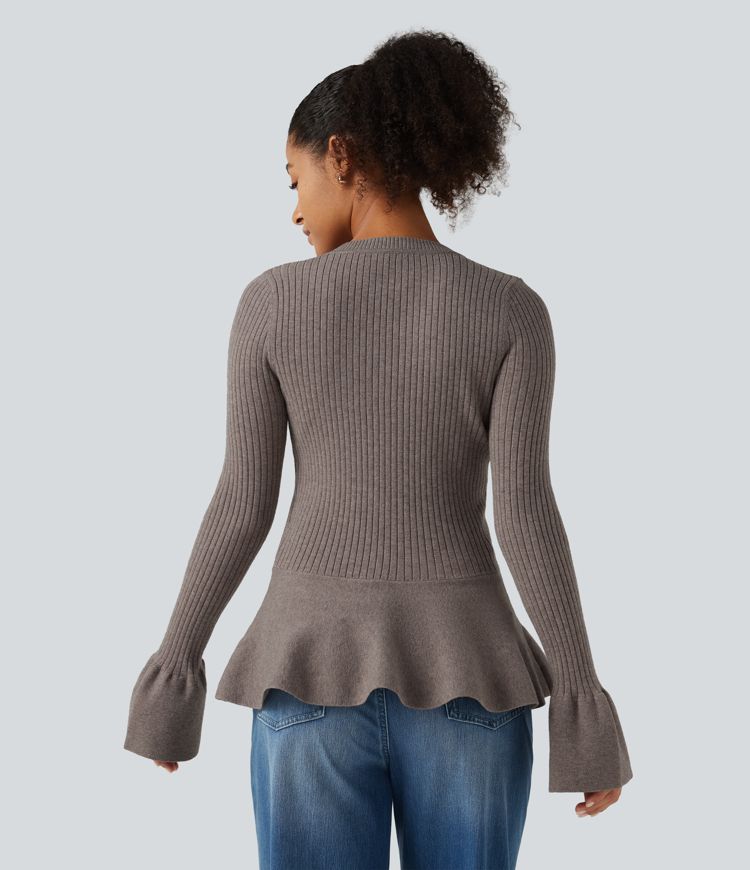 Taillierter Business-Pullover mit Rundhalsausschnitt, langen Ärmeln und Rüschenabschluss Taillierter Business-Pullover mit Rundhalsausschnitt, langen Ärmeln und Rüschenabschluss