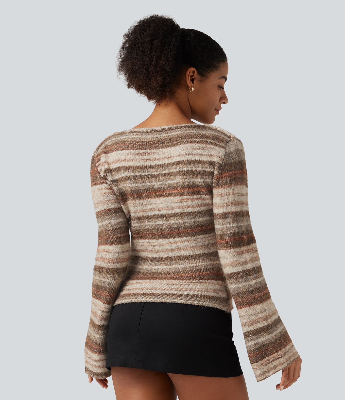 Oversized, lässiger Pullover mit Boot-Ausschnitt, langen Glockenärmeln und Farbverlaufsstreifen Oversized, lässiger Pullover mit Boot-Ausschnitt, langen Glockenärmeln und Farbverlaufsstreifen