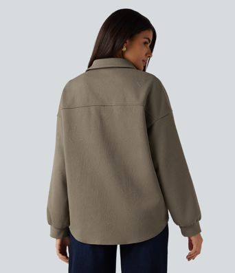 Lässige Jacke mit Kragen, langen Ärmeln und geometrischem Muster