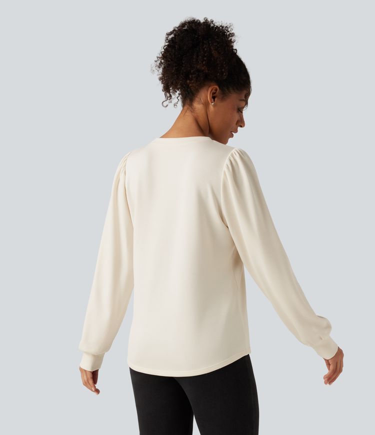 Round Neck Long Sleeve Casual Top Round Neck Long Sleeve Casual Top
