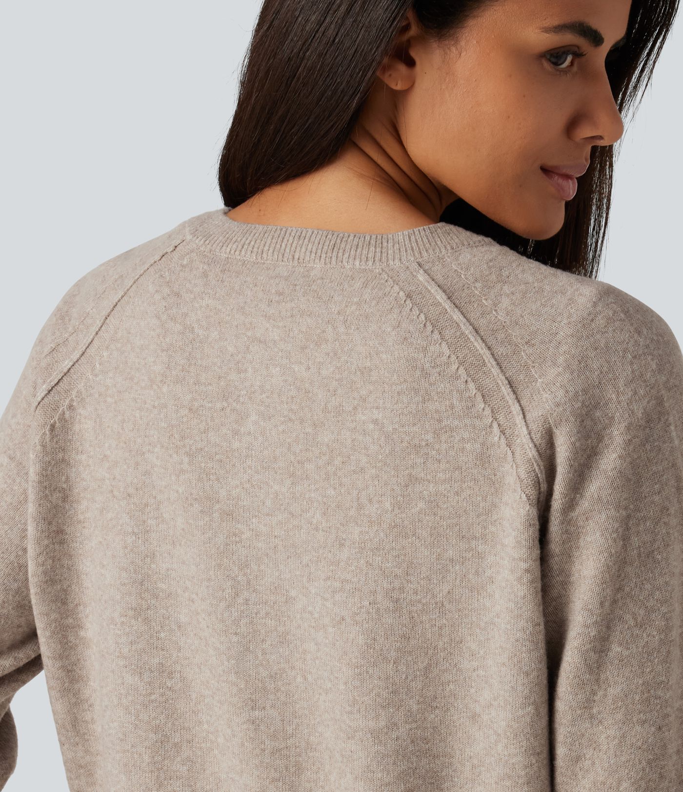 Lässiger Pullover mit Henley-Ausschnitt und langen Ärmeln