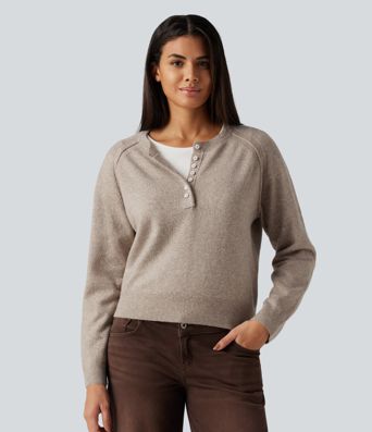 Lässiger Pullover mit Henley-Ausschnitt und langen Ärmeln