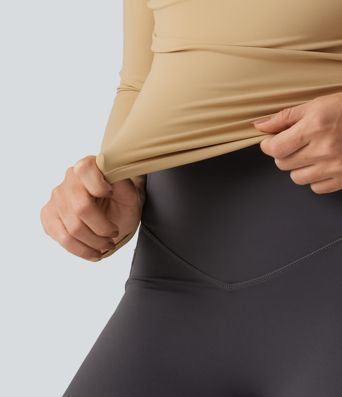 SoftlyZero Airy - Gerafftes Yoga-Sport-Top mit V-Ausschnitt, langen Ärmeln und InstantCool SoftlyZero Airy - Gerafftes Yoga-Sport-Top mit V-Ausschnitt, langen Ärmeln und InstantCool