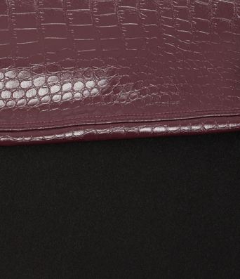 Lässige Fleece-Leggings aus elastischem Kunstleder mit hohem Bund, Gesäßtaschen und Schlangenmuster Lässige Fleece-Leggings aus elastischem Kunstleder mit hohem Bund, Gesäßtaschen und Schlangenmuster