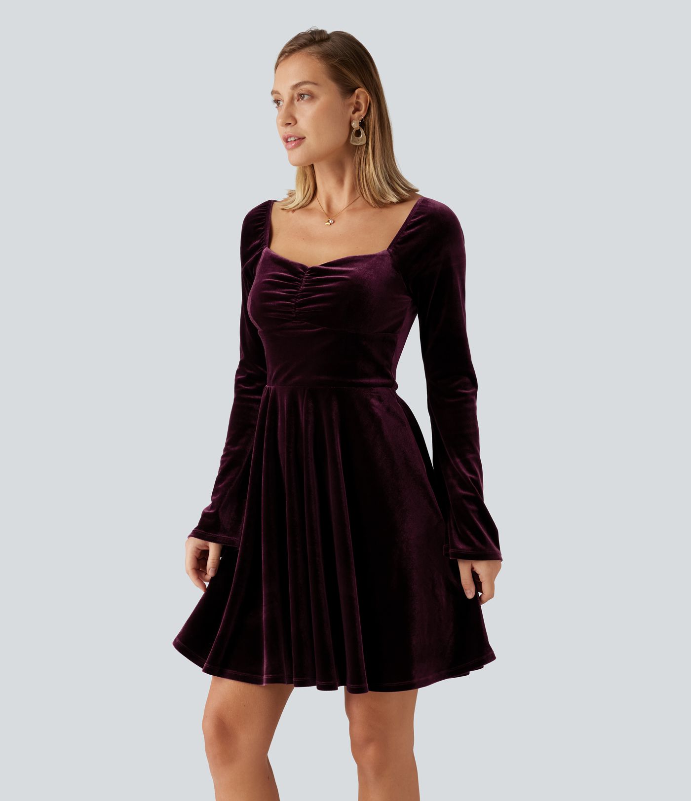 Diamond Collar Long Sleeve Ruched A-Line Velvet Mini Party Dress with Pockets