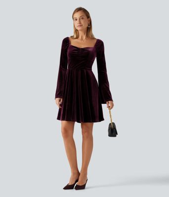 Diamond Collar Long Sleeve Ruched A-Line Velvet Mini Party Dress with Pockets
