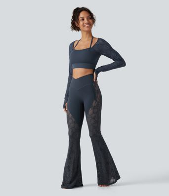 Halara UltraSculpt™ High-Waist Yoga-Flare-Leggings mit überkreuztem, bauchformendem Bund, kontrastierender Spitze und Taschen