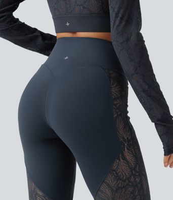 Halara UltraSculpt™ High-Waist Yoga-Flare-Leggings mit überkreuztem, bauchformendem Bund, kontrastierender Spitze und Taschen