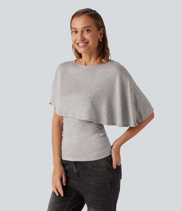 Lässiges, geripptes Top mit kurzen Ärmeln und asymmetrischem Design Lässiges, geripptes Top mit kurzen Ärmeln und asymmetrischem Design