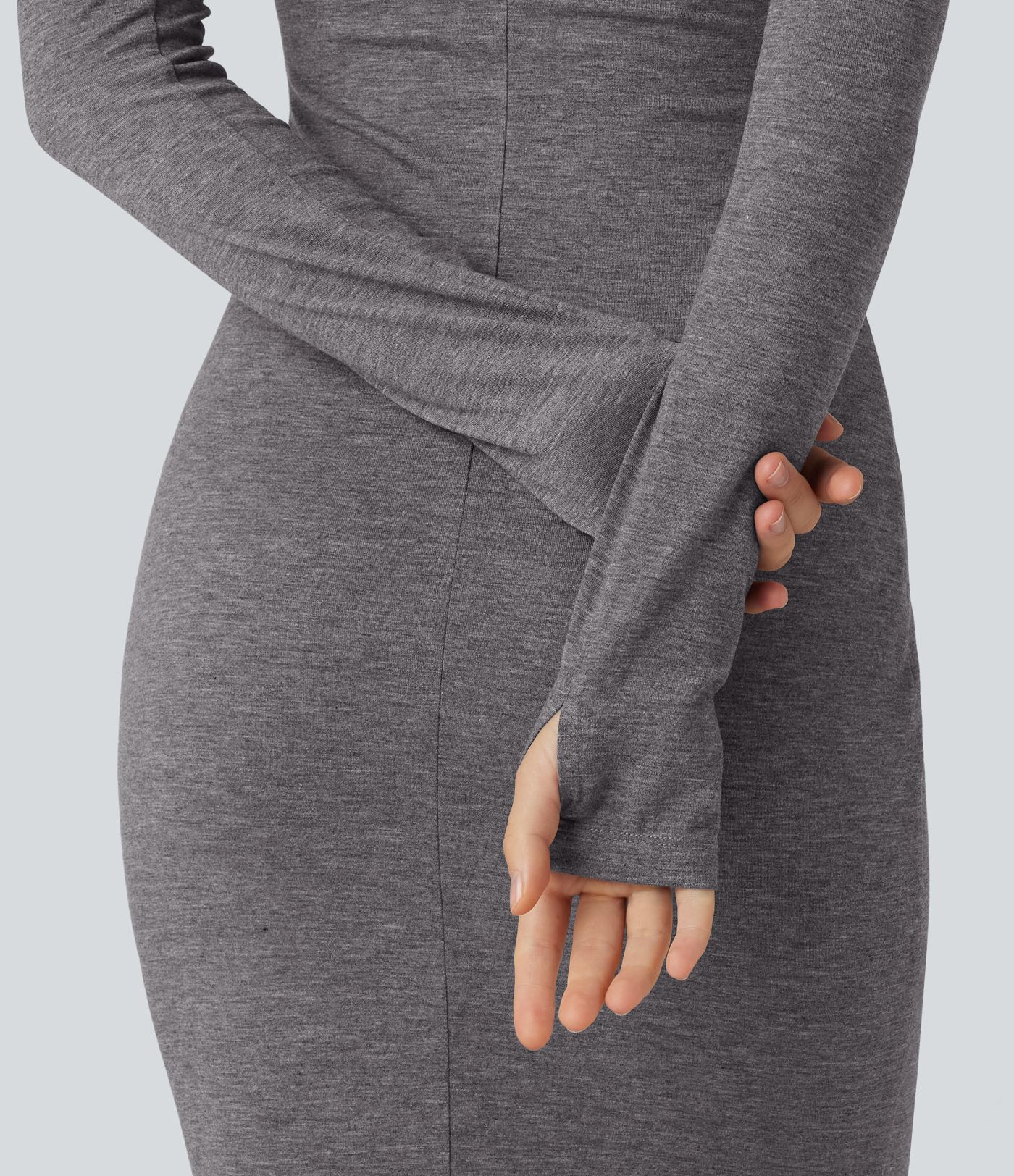 Robe maxi à capuche, manches longues, coupe trapèze et passe-pouces avec poche Robe maxi à capuche, manches longues, coupe trapèze et passe-pouces avec poche