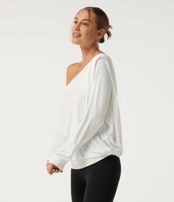 Haut de yoga asymétrique effet frais InstantCool à manches longues et détails plissés protection solaire UPF50+ Haut de yoga asymétrique effet frais InstantCool à manches longues et détails plissés protection solaire UPF50+