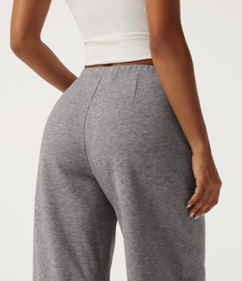 Mid Rise Drawstring Barrel Leg Casual Sweatpants with Pockets Mid Rise Drawstring Barrel Leg Casual Sweatpants with Pockets