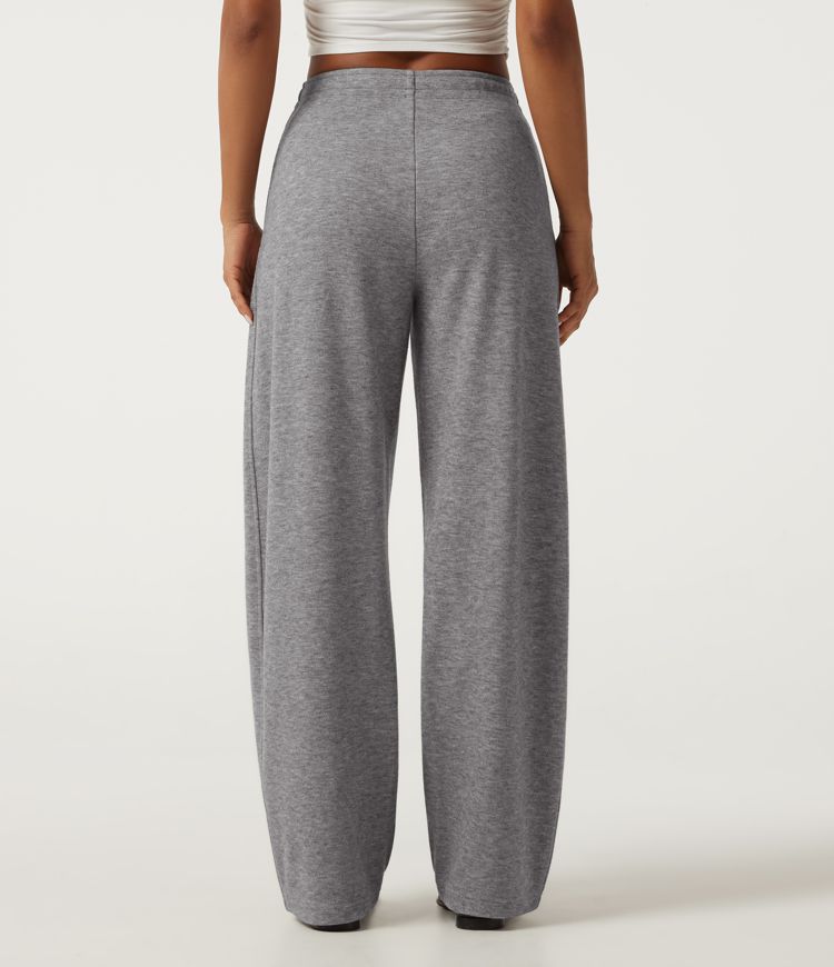 Mid Rise Inner Drawstring Barrel Leg Casual Sweatpants with Pockets Mid Rise Inner Drawstring Barrel Leg Casual Sweatpants with Pockets